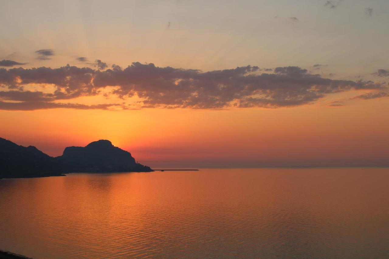 Cefalu Seaside Suite 外观 照片